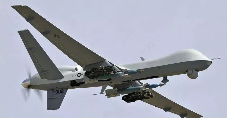 MQ-9“死神”是在MQ-1“捕食者”的基礎(chǔ)上研制的一款極具殺傷力的無人作戰(zhàn)飛機(jī)，