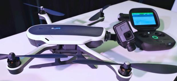 《毀滅戰(zhàn)士》被成功移植到 GoPro Karma 無人機(jī)手柄